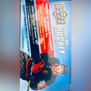 2021-2022 limited edition Hockey Series 1